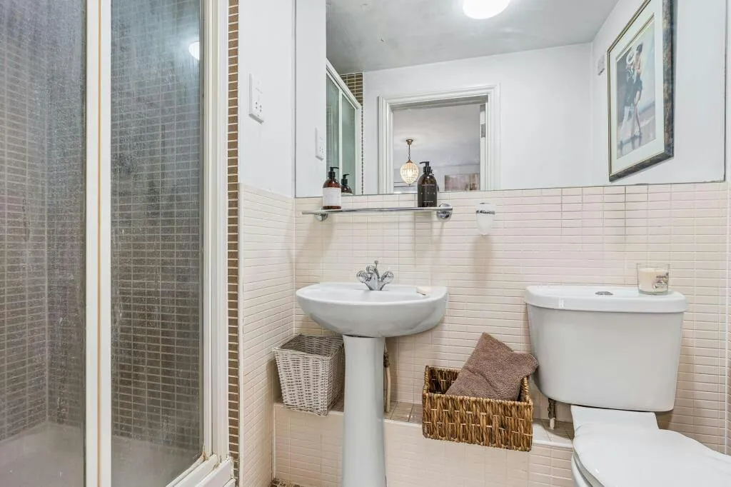 Waterfall Close, Hoddesdon, EN11, photo 12