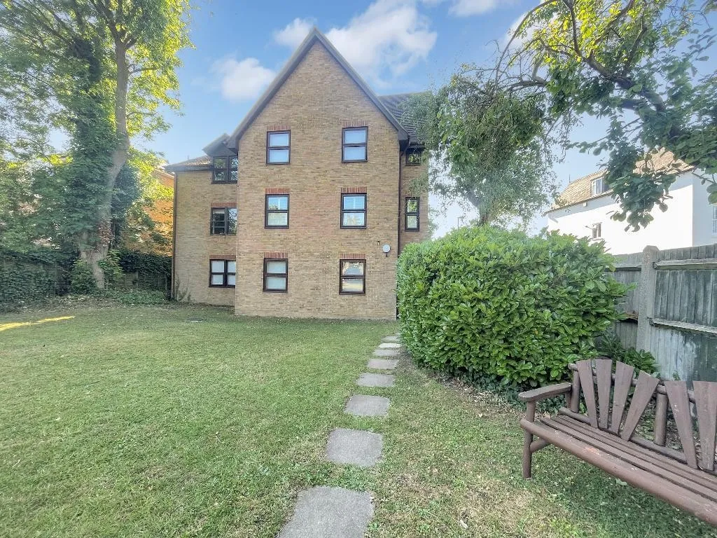 Birdhurst Rise, South Croydon, photo 7