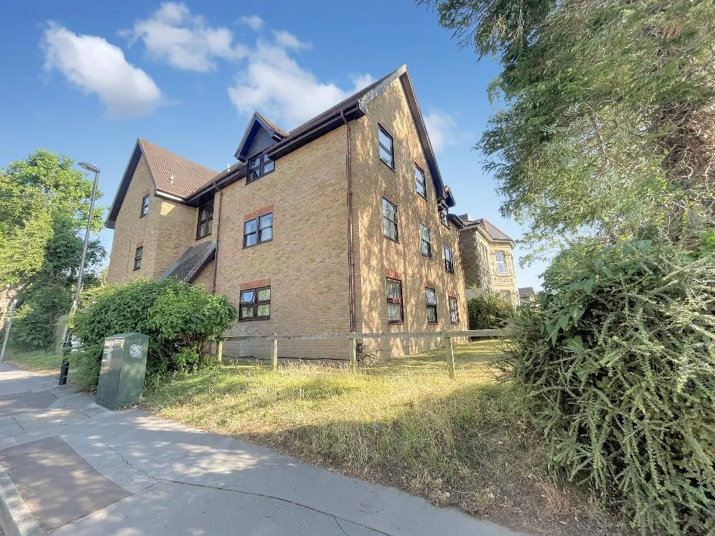 Birdhurst Rise, South Croydon, photo 6