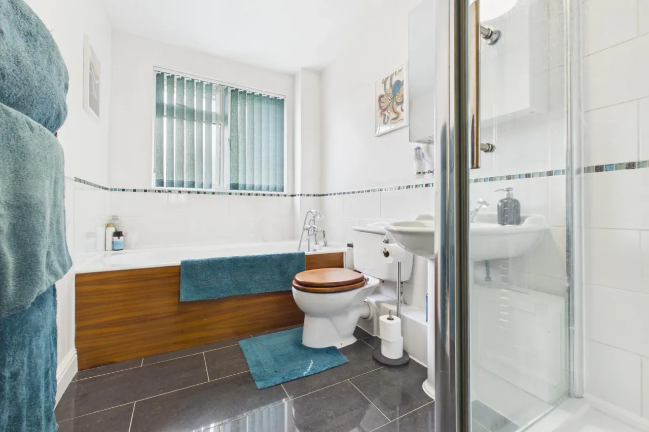 Howard Agne Close, Bovingdon Hemel Hempstead, HP3, photo 12