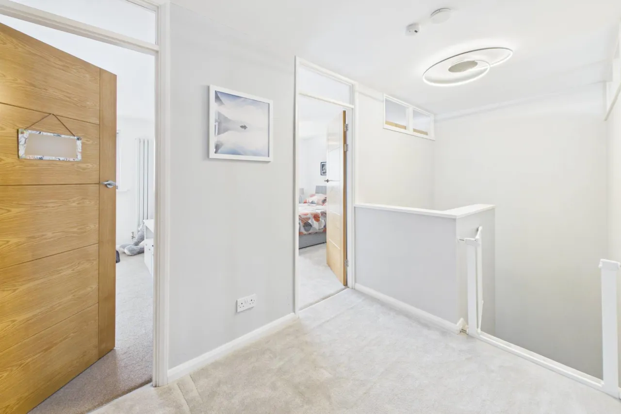 Howard Agne Close, Bovingdon Hemel Hempstead, HP3, photo 9