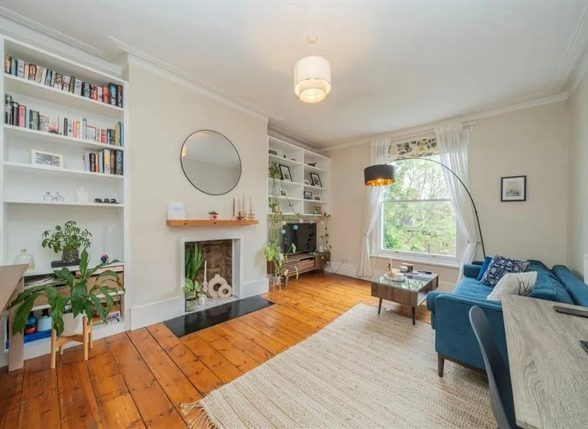 Bonham Road, Brixton, SW2, photo 2