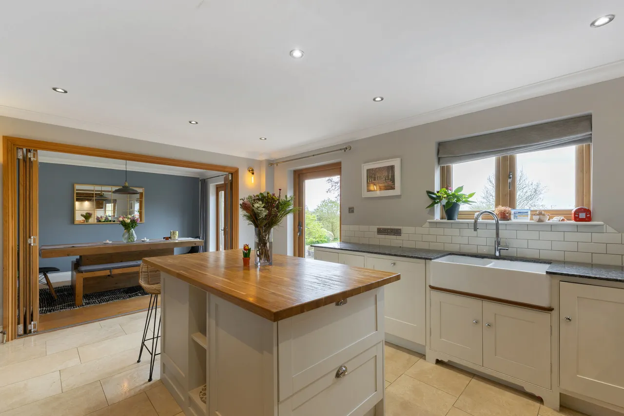 Goatacre Road, Medstead, GU34, photo 10