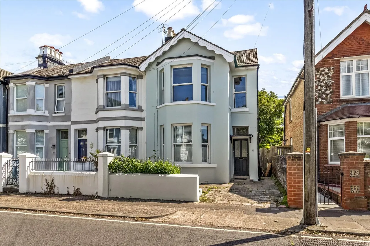 1 bed flat for sale — Madeira Avenue, Worthing