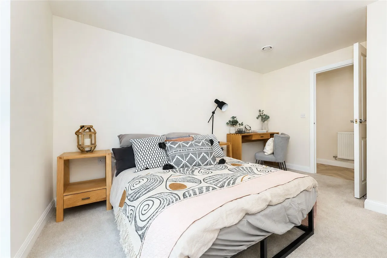 Huntingdon Road, Cambridge, CB3, photo 11