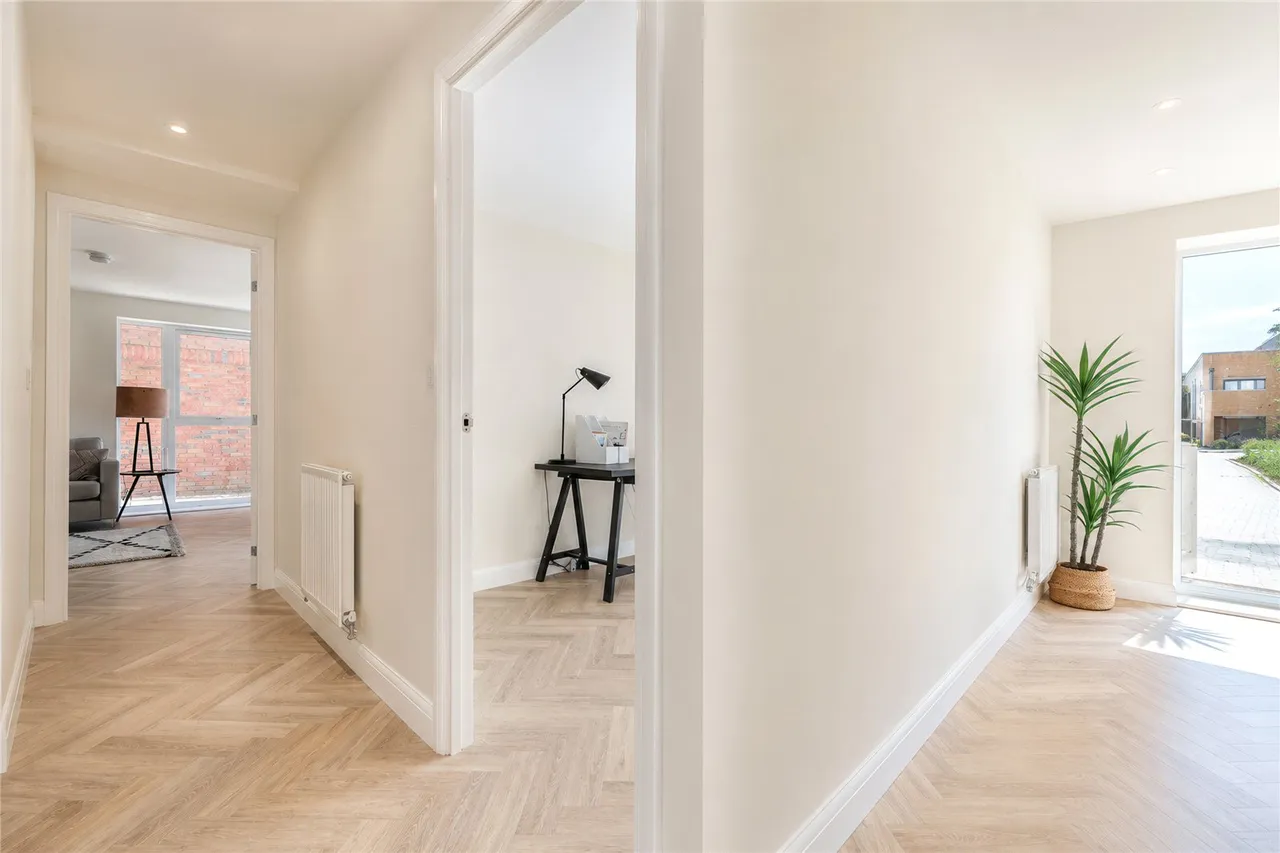 Huntingdon Road, Cambridge, CB3, photo 9