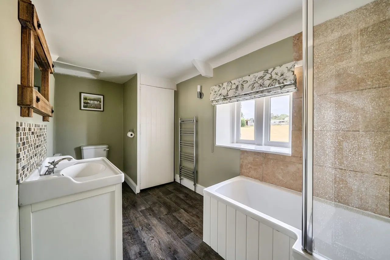 Chantry, Frome, BA11, photo 17