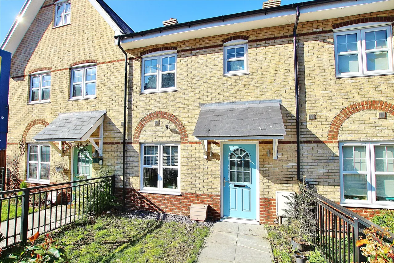 3 bed house for sale, Forbury Close, Knaphill, GU21