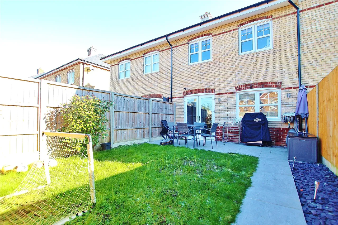 Forbury Close, Knaphill, GU21, photo 16