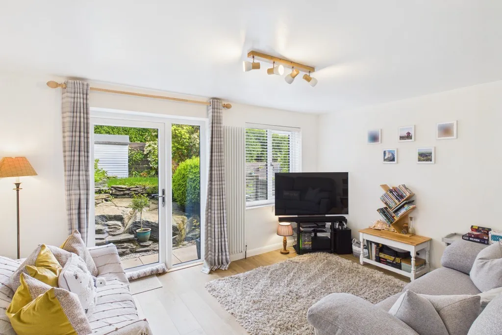 Oldfield Court, Windermere, LA23, photo 2