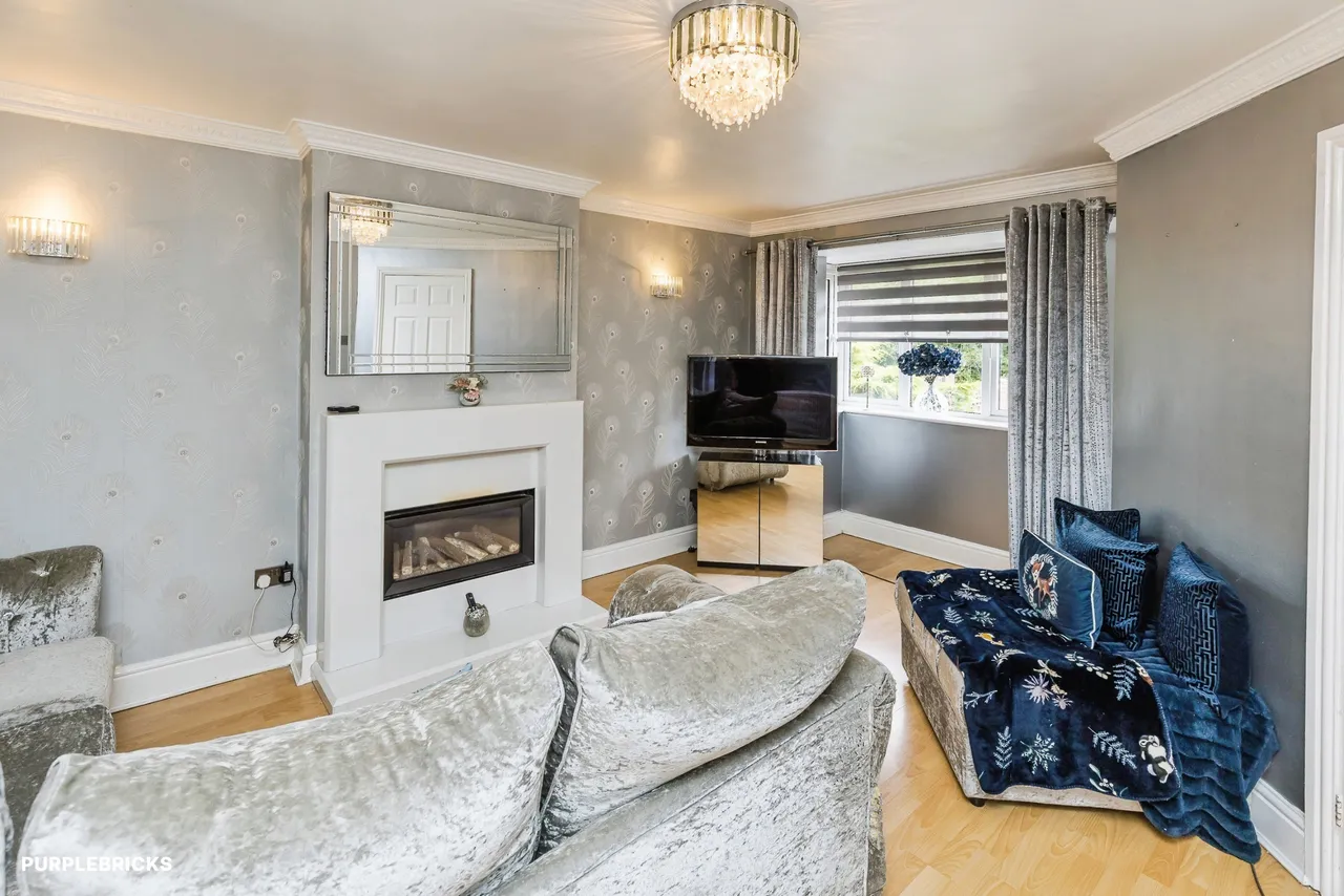 London Road, Flint, CH6, photo 9