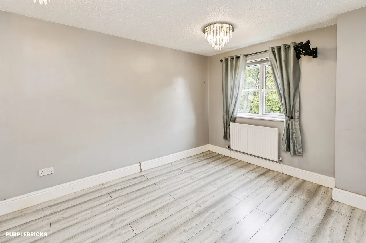 London Road, Flint, CH6, photo 12