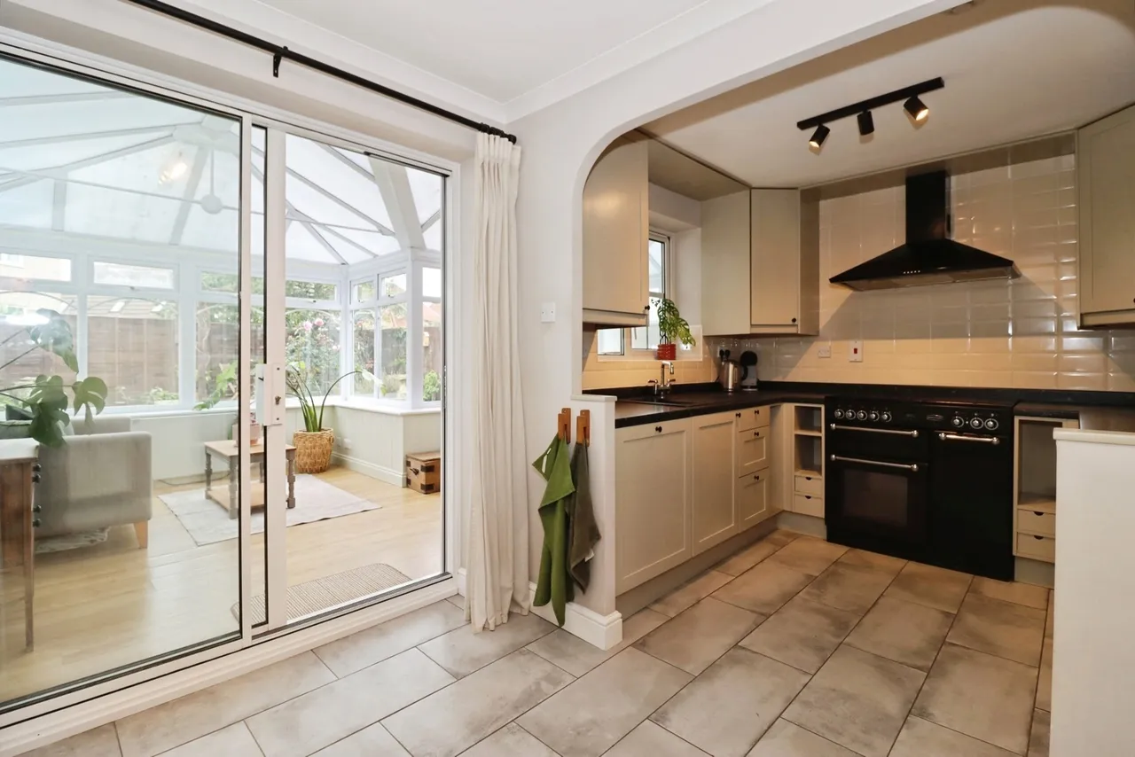 Brackendene, Bradley Stoke, BS32, photo 6