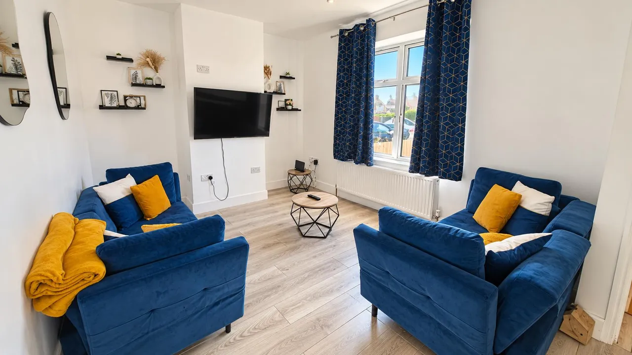 Digby Gardens, Dagenham, RM10, photo 3