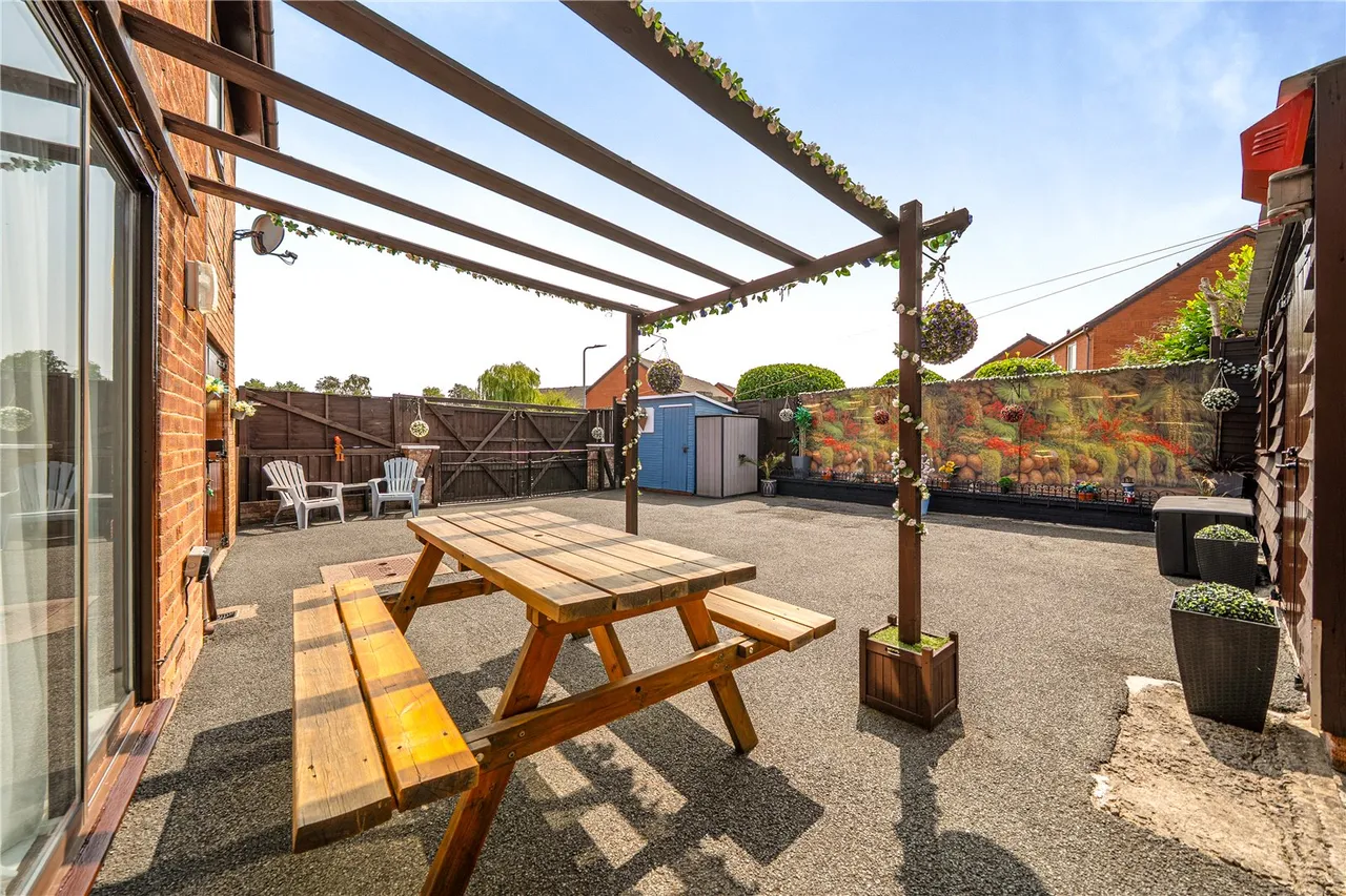 Llewellin Road, Kington, Herefordshire,, HR5 3AB, photo 19