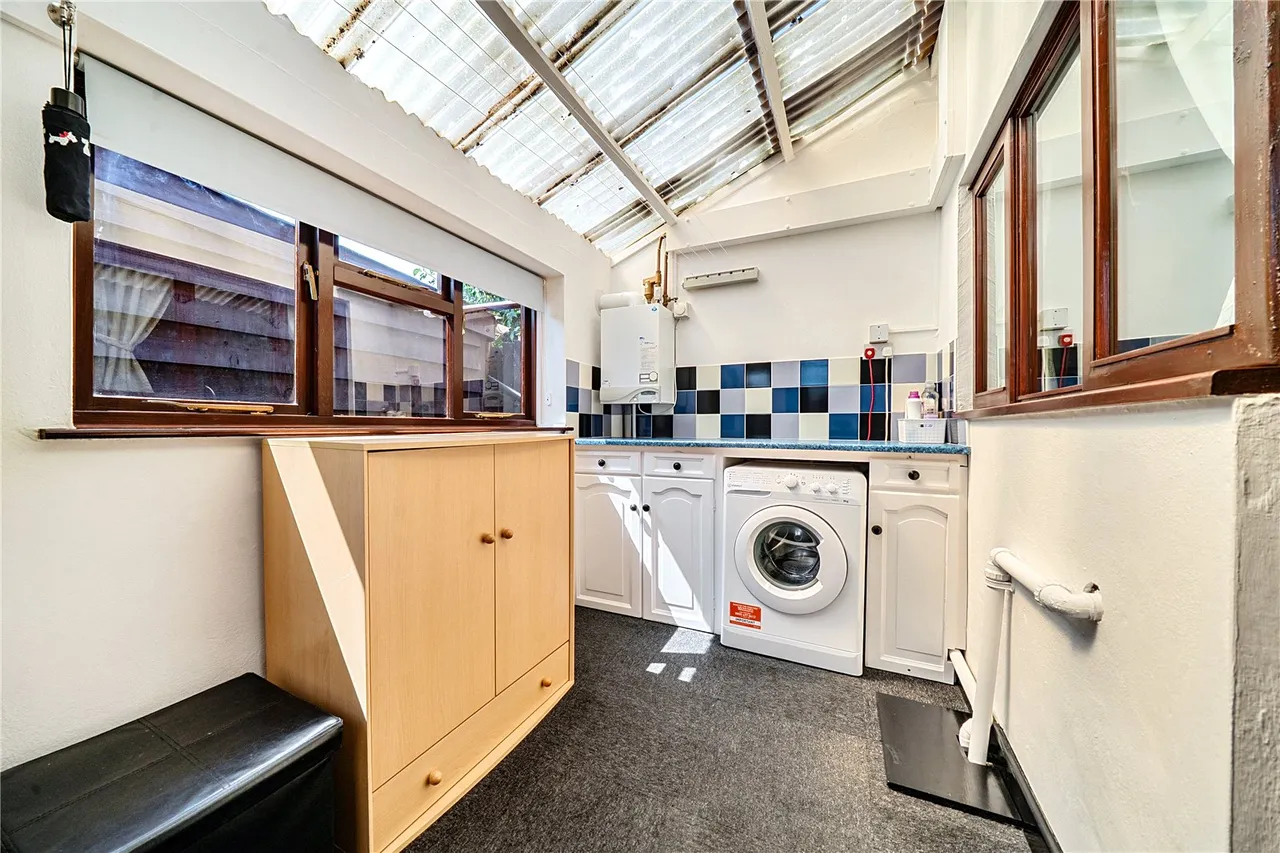 Llewellin Road, Kington, Herefordshire,, HR5 3AB, photo 9