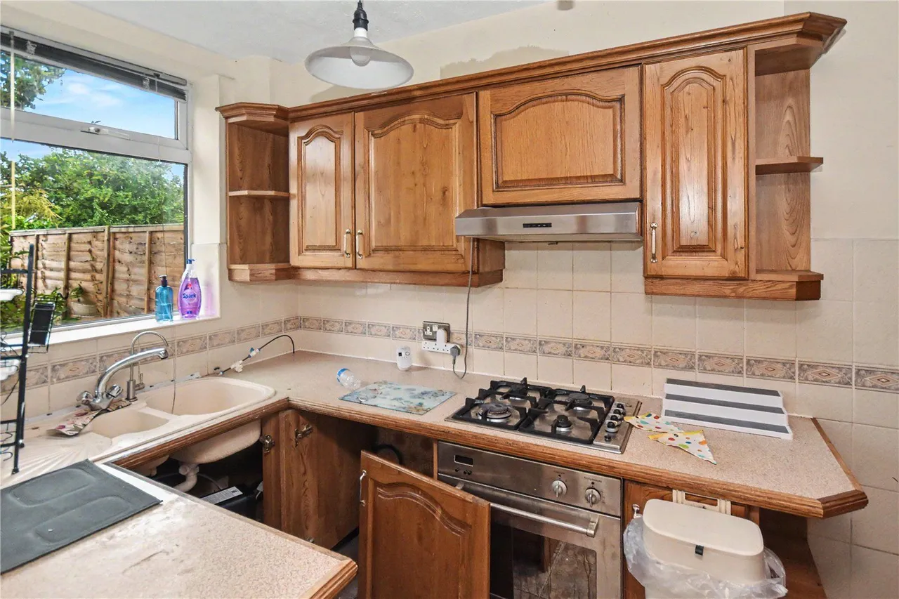 Station Road, Kippax, LS25, photo 4