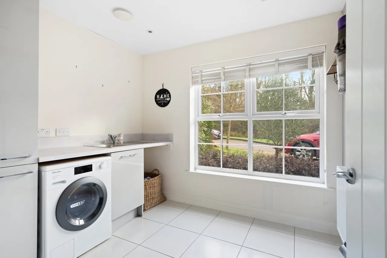 Monks Meadow, Ardingly, RH17, photo 9