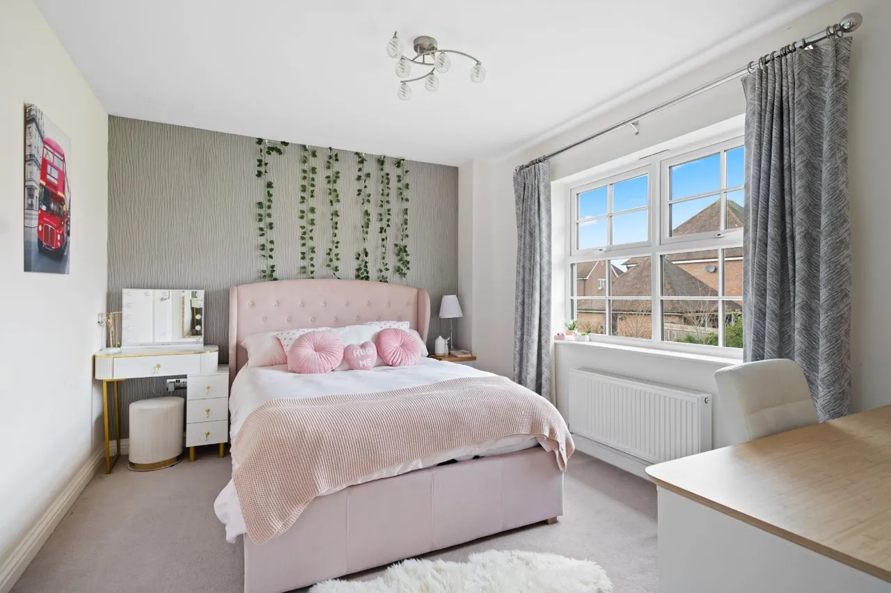 Monks Meadow, Ardingly, RH17, photo 13