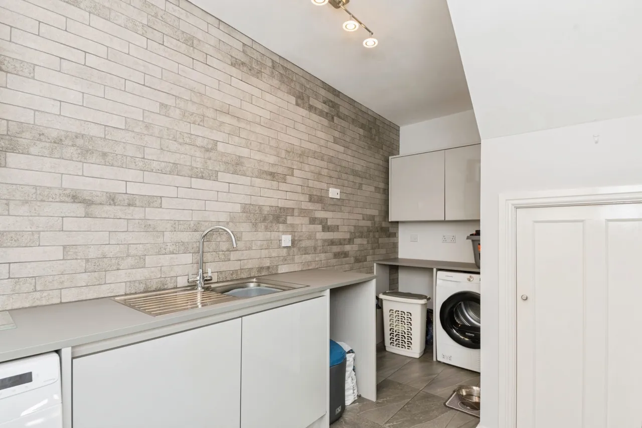 Albany Gardens West, Clacton-on-Sea, Essex, CO15, photo 9
