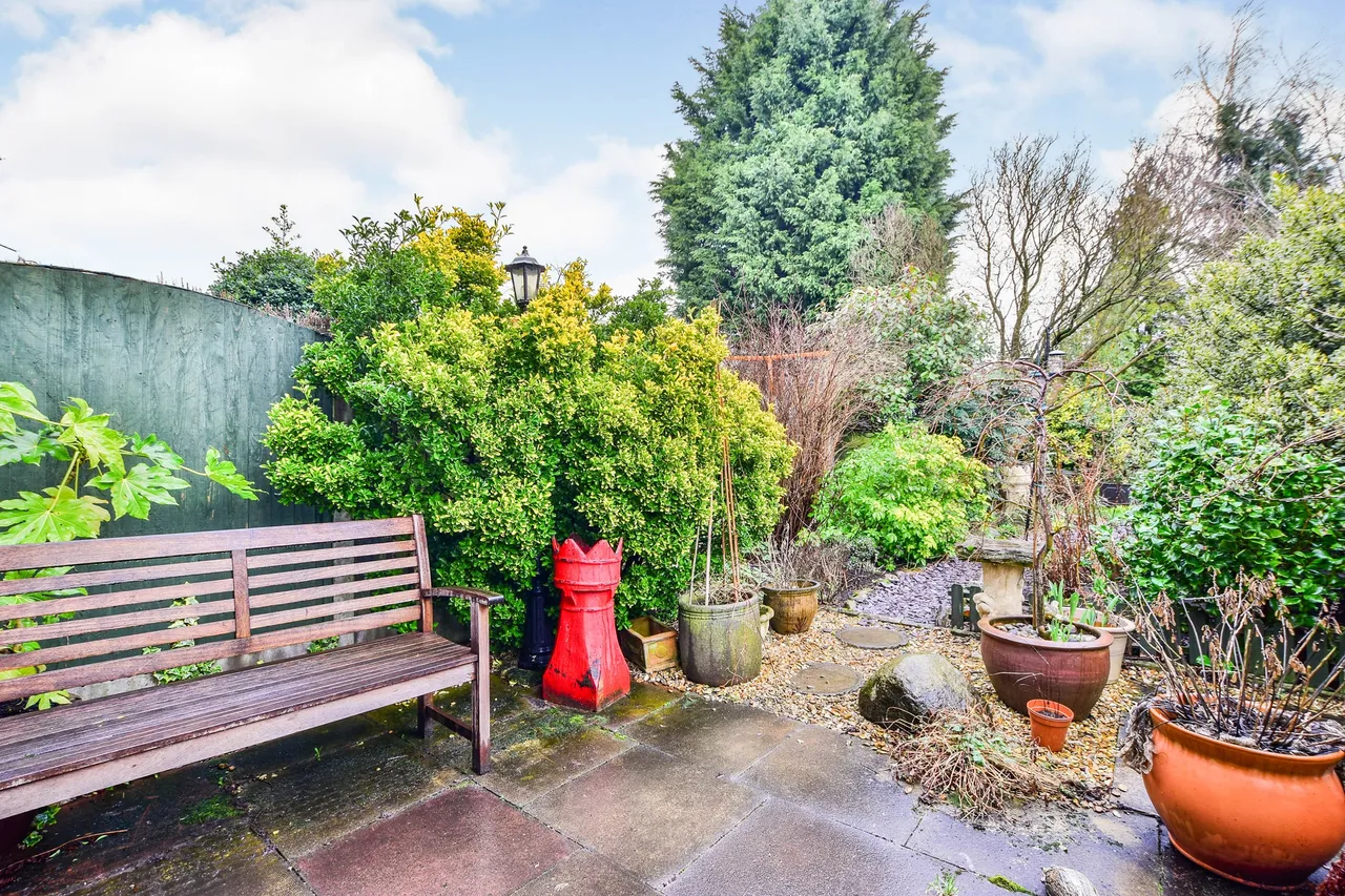 Cranberry Close, Broadheath, Altrincham, Greater Manchester, WA14, photo 2