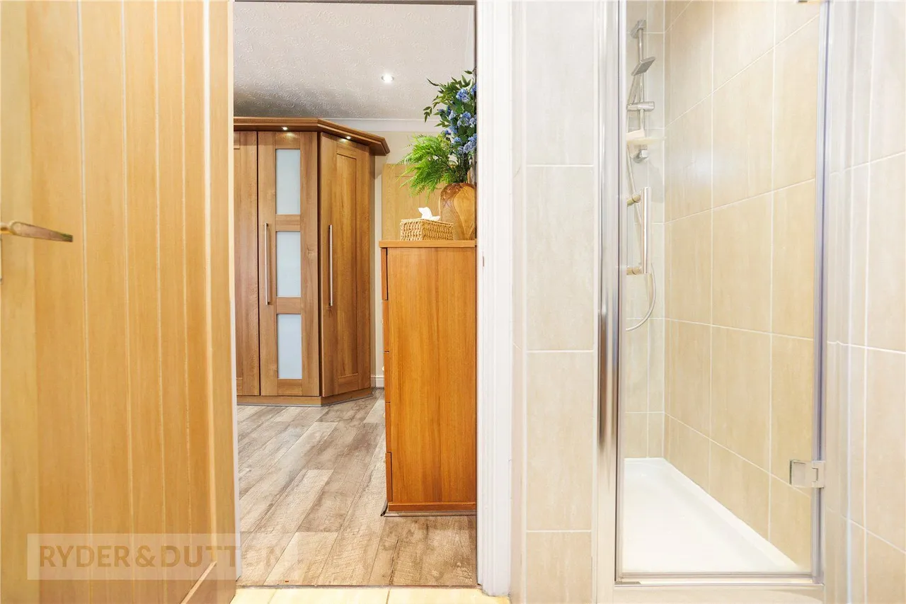 Harold Lees Road, Heywood, OL10, photo 15