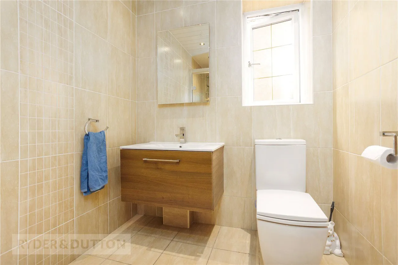 Harold Lees Road, Heywood, OL10, photo 16