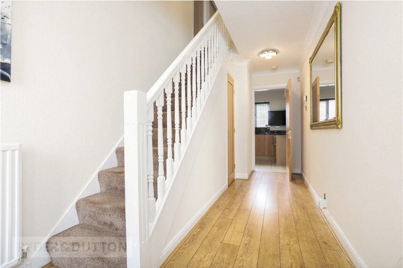 Harold Lees Road, Heywood, OL10, photo 10
