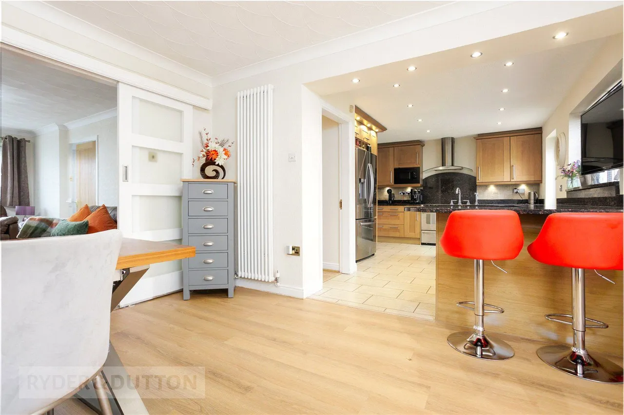 Harold Lees Road, Heywood, OL10, photo 8