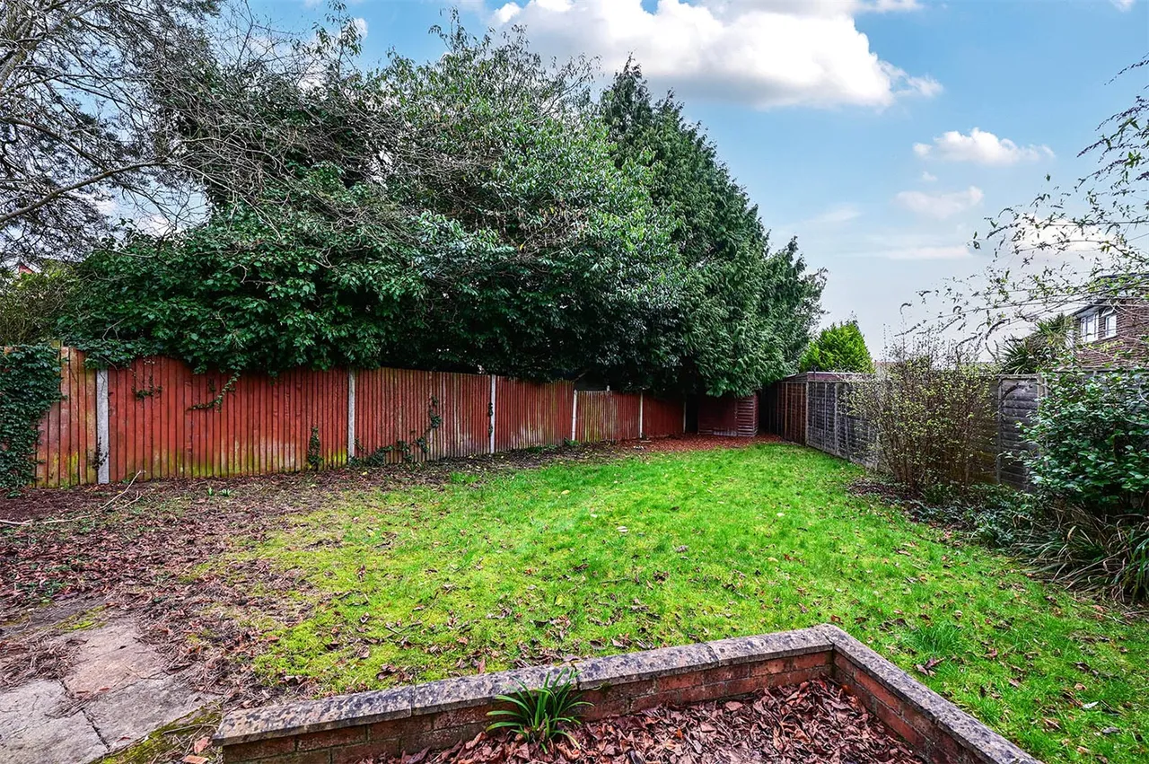 Coxmoor Close, Church Crookham, Fleet, Hampshire, GU52 6ES, photo 10