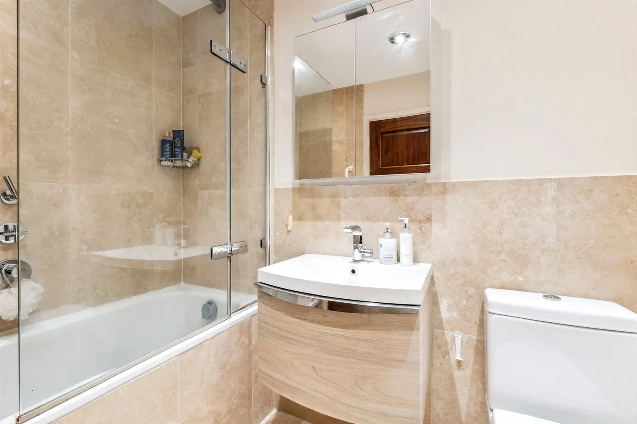 Chatfield Road, London, SW11, photo 8