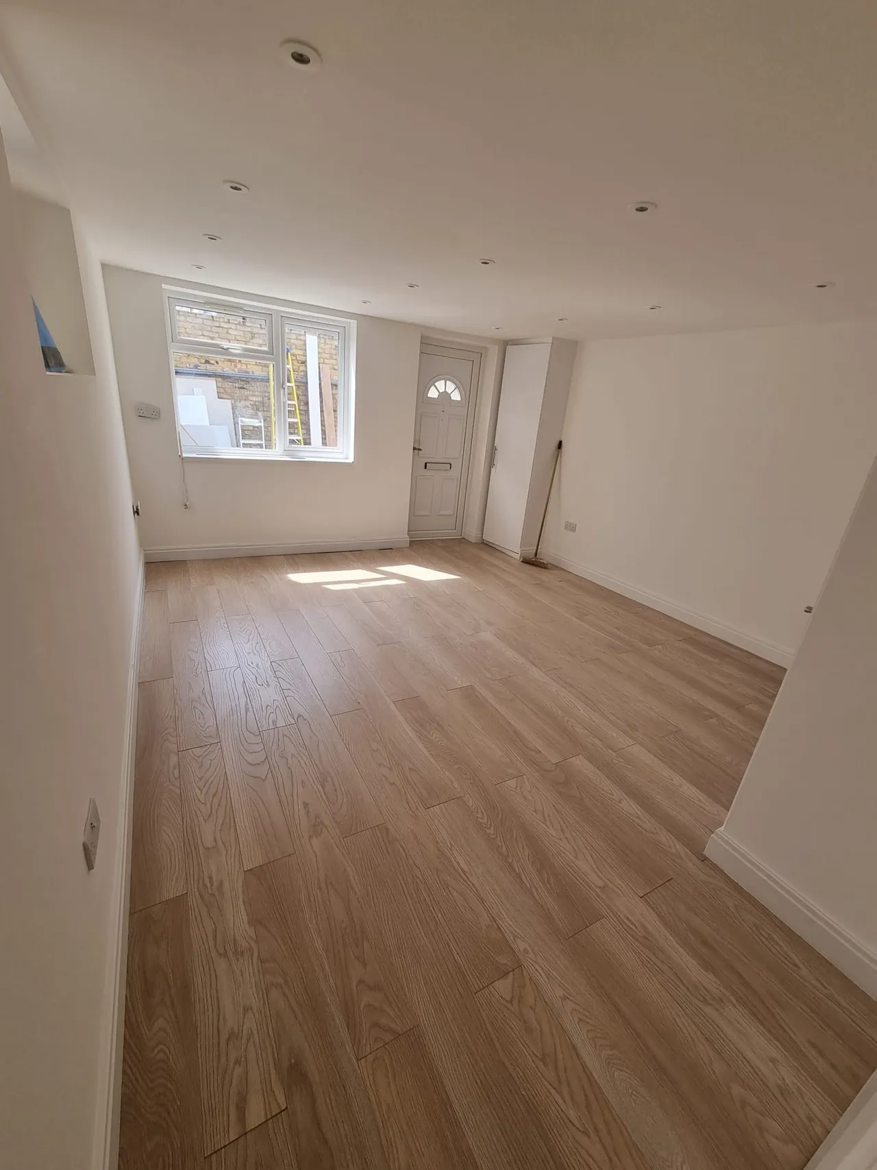Ordnance Road, Enfield, EN3, photo 8