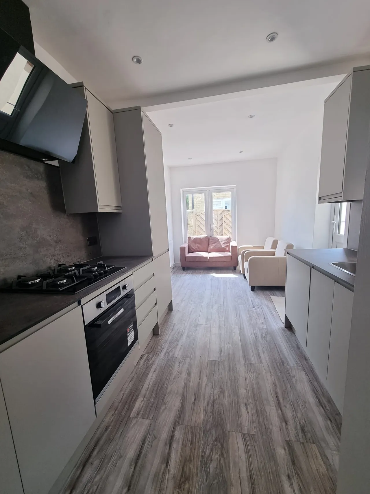 Ordnance Road, Enfield, EN3, photo 18