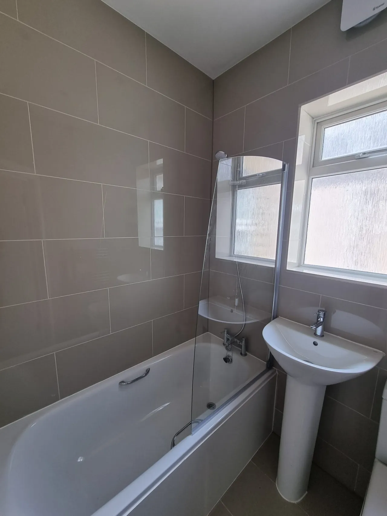 Ordnance Road, Enfield, EN3, photo 21