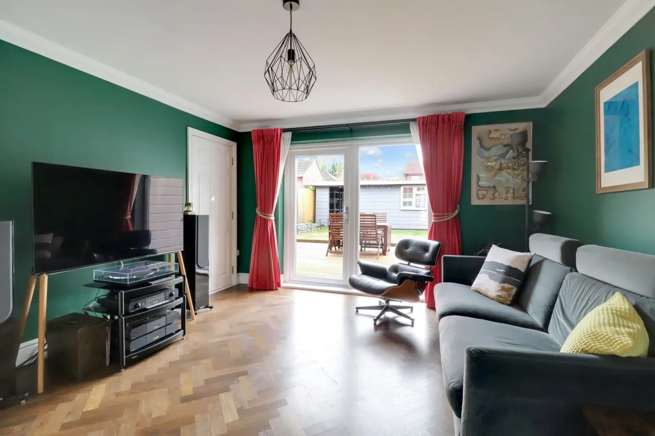 Oregano Way, Guildford, GU2, photo 5