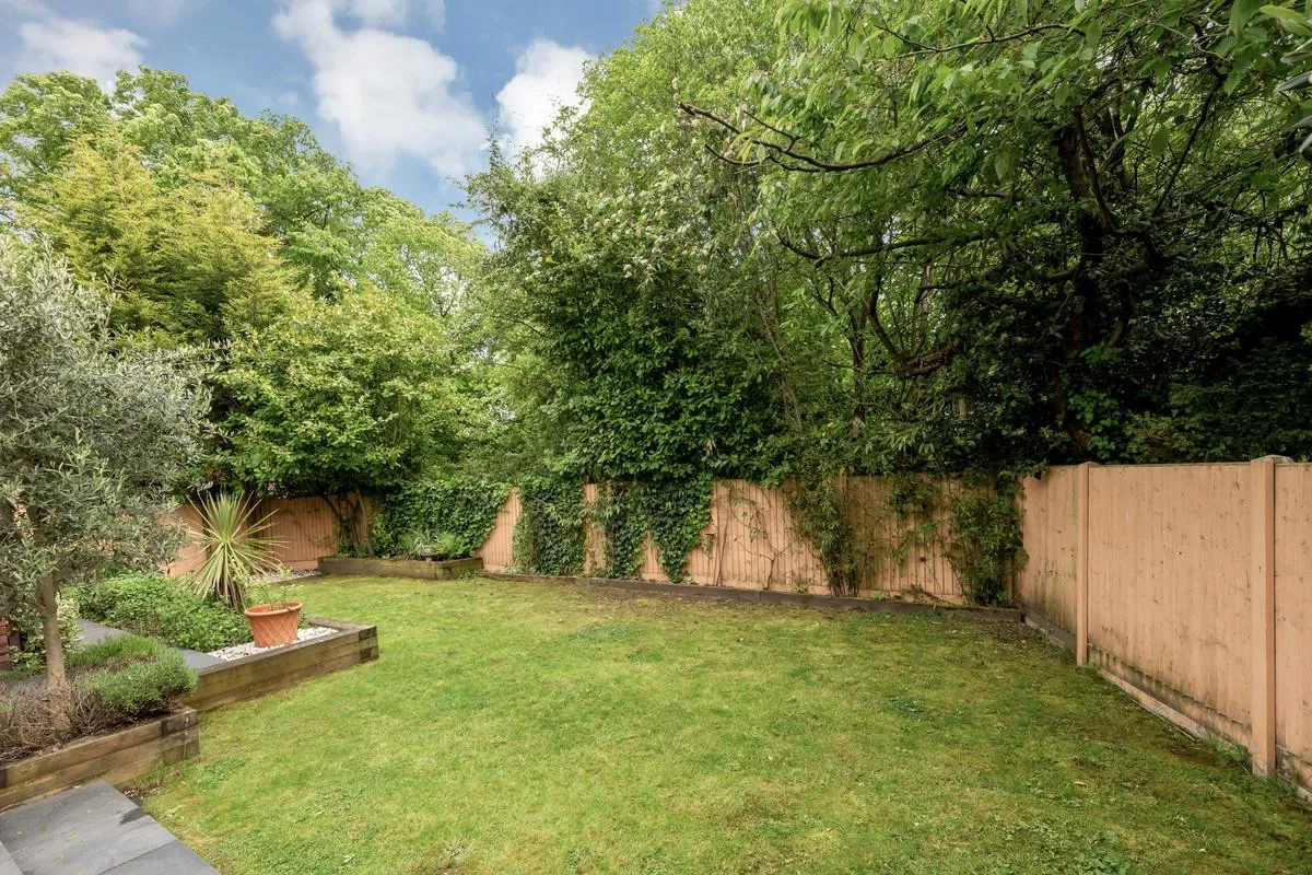 Pastures Hill, Littleover Derby, DE23, photo 26
