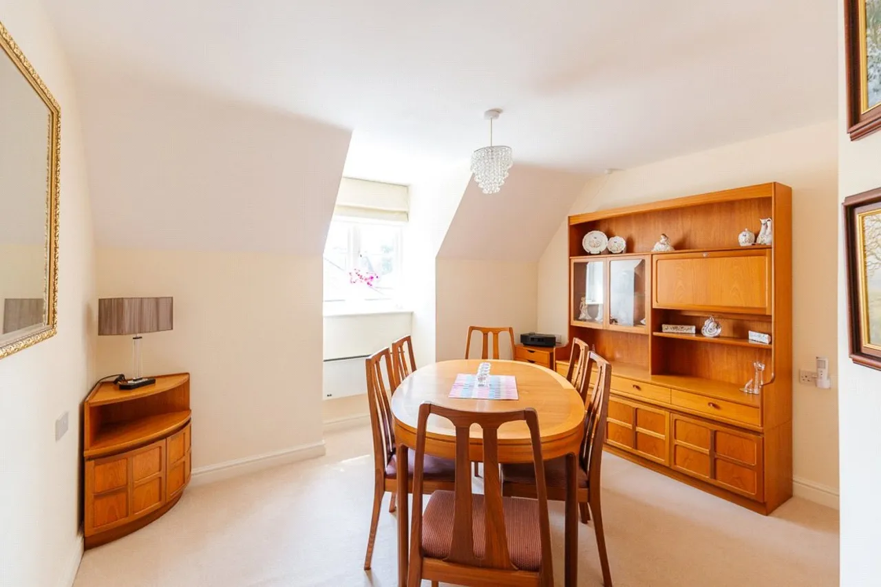 Henleaze Road, Bristol, BS9, photo 3