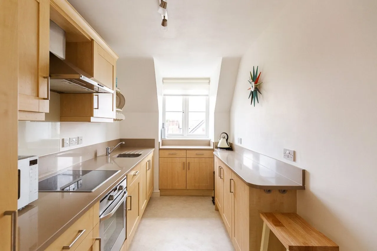 Henleaze Road, Bristol, BS9, photo 8