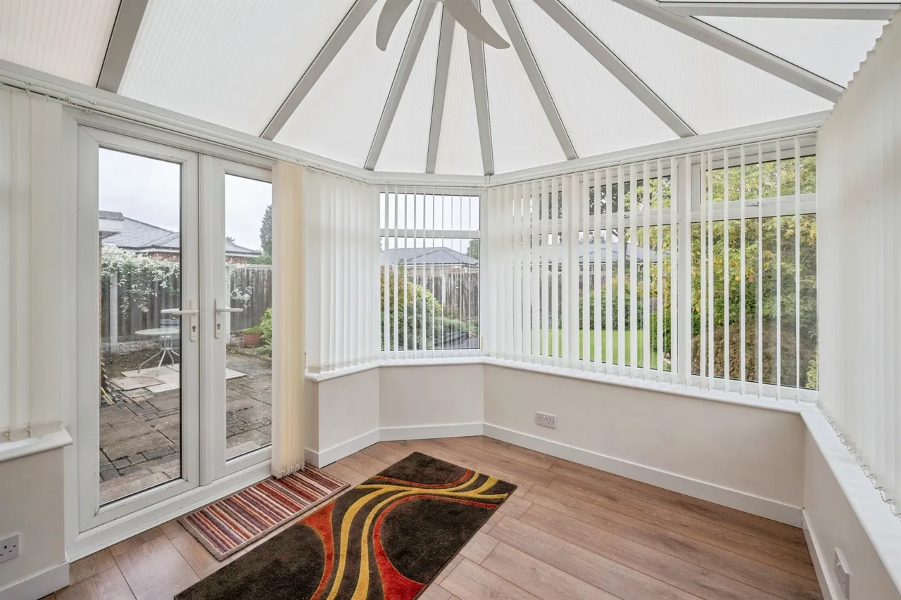The Close, Branton, DN3, photo 8
