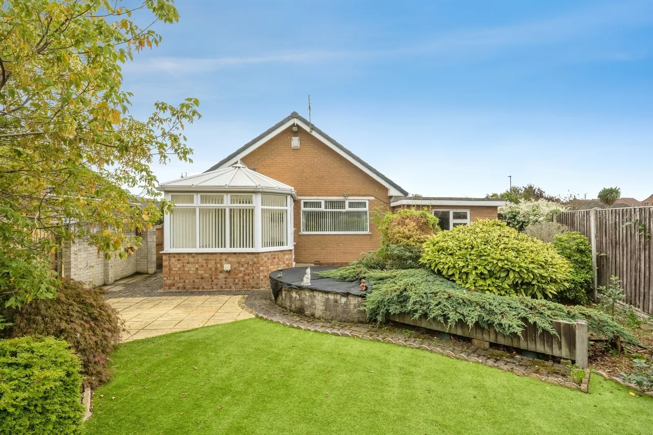 The Close, Branton, DN3, photo 13