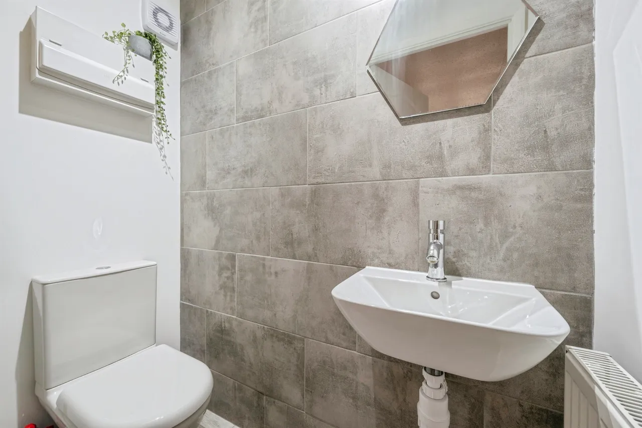 The Close, Branton, DN3, photo 7