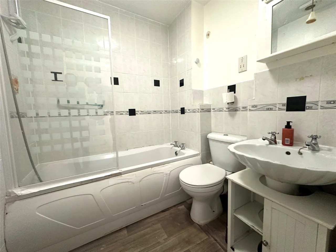Nash Gardens, Redhill, RH1 1LT, photo 8