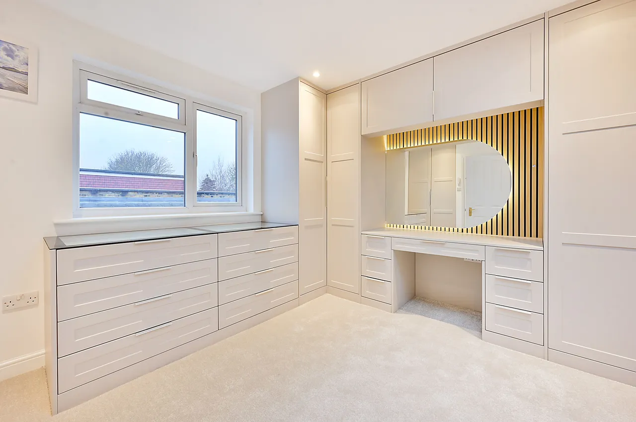 88 Carlyle Road, London, photo 12