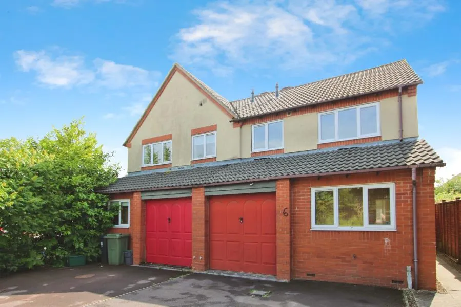 3 bed house to rent, Brackendene, Bradley Stoke, BS32
