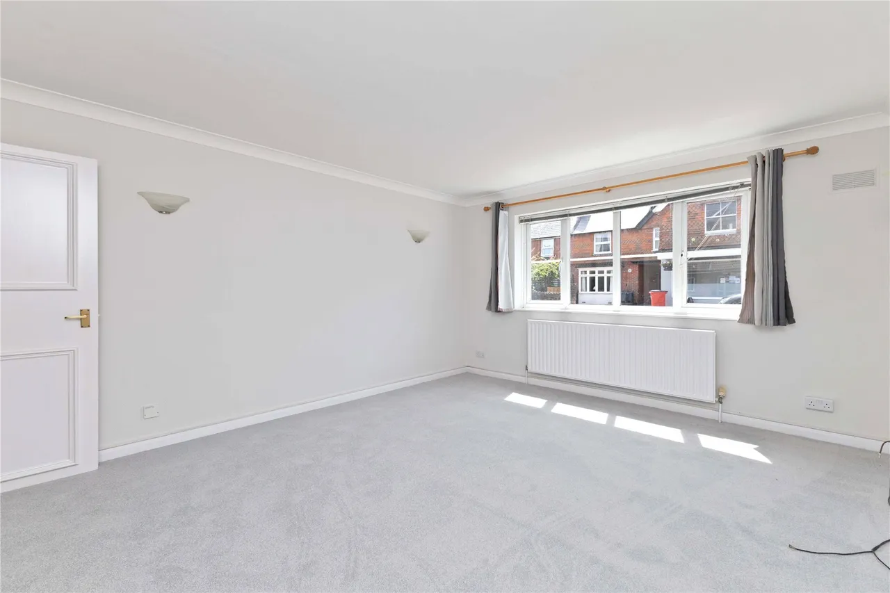 Headley Road, Grayshott, GU26, photo 2