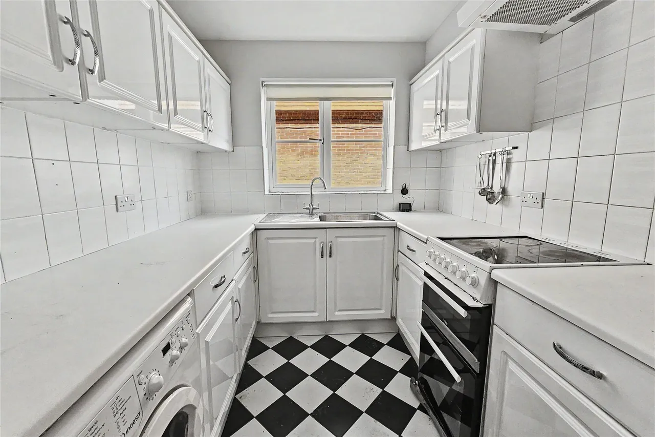Headley Road, Grayshott, GU26, photo 4