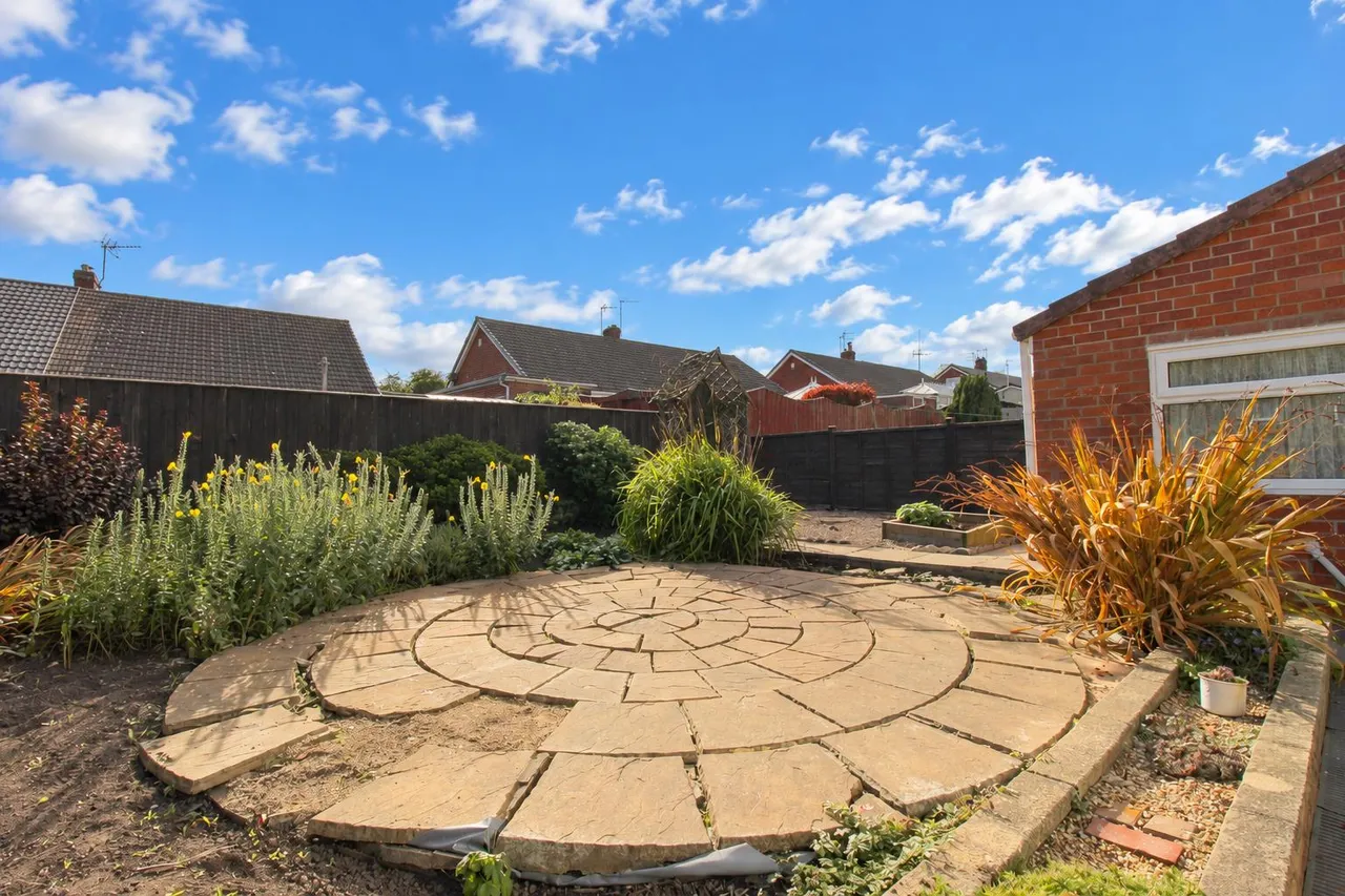 Grasmere Road, Garden Farm Estate, DH2, photo 13