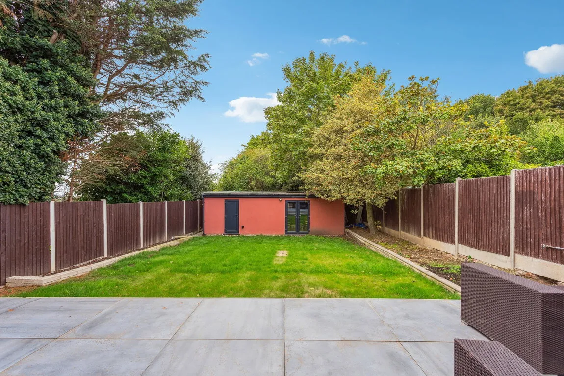 Hillside Crescent, Northwood, HA6, photo 15