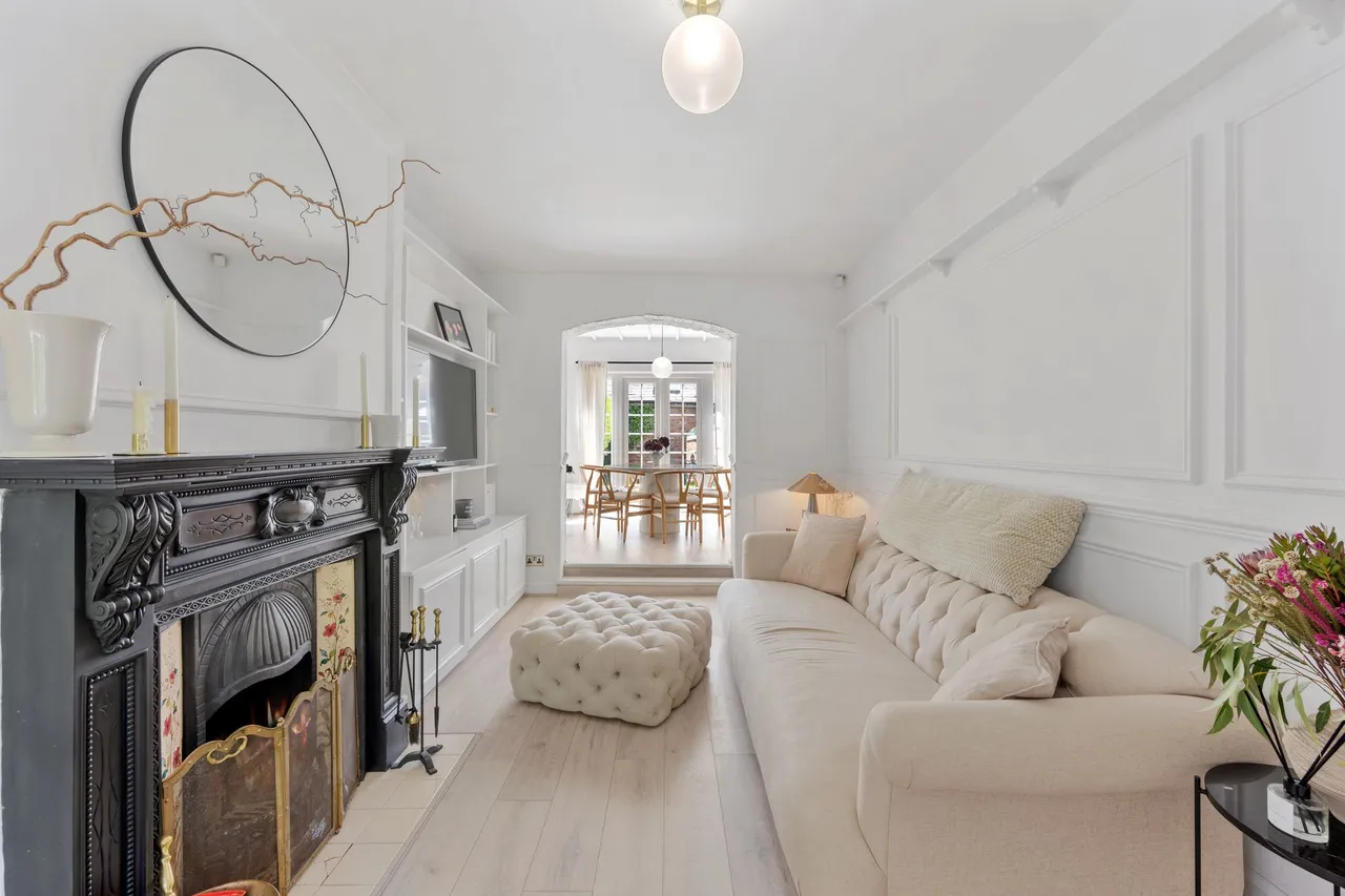 Gravel Lane, Wilmslow, photo 5