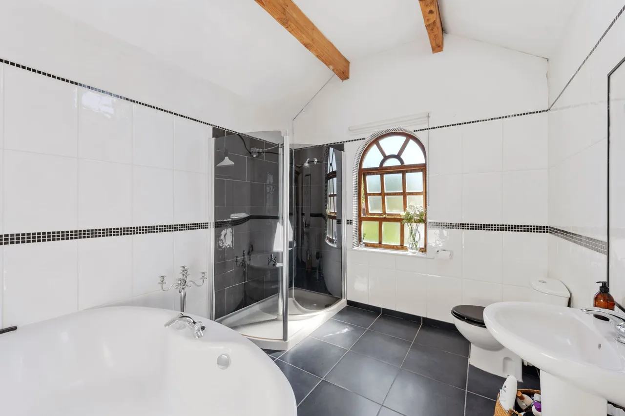Gravel Lane, Wilmslow, photo 15